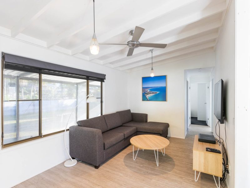 20240807 KIRRA TOURIST PARK 2 2 BR SUPERIOR CABIN WEB