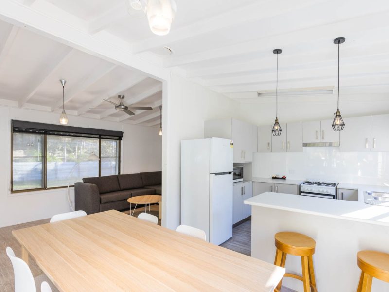 20240807 KIRRA TOURIST PARK 4 2 BR SUPERIOR CABIN WEB