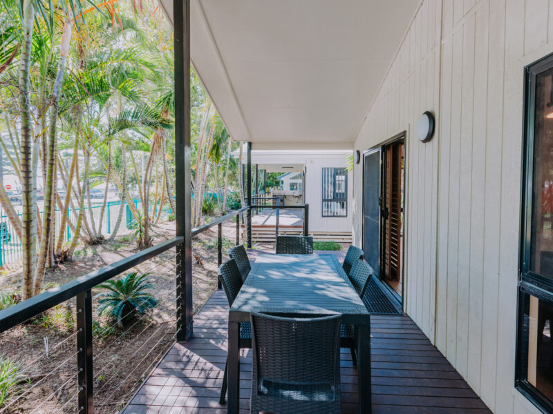 20251210 MAIN BEACH TOURIST PARK 26 3 BR CABIN