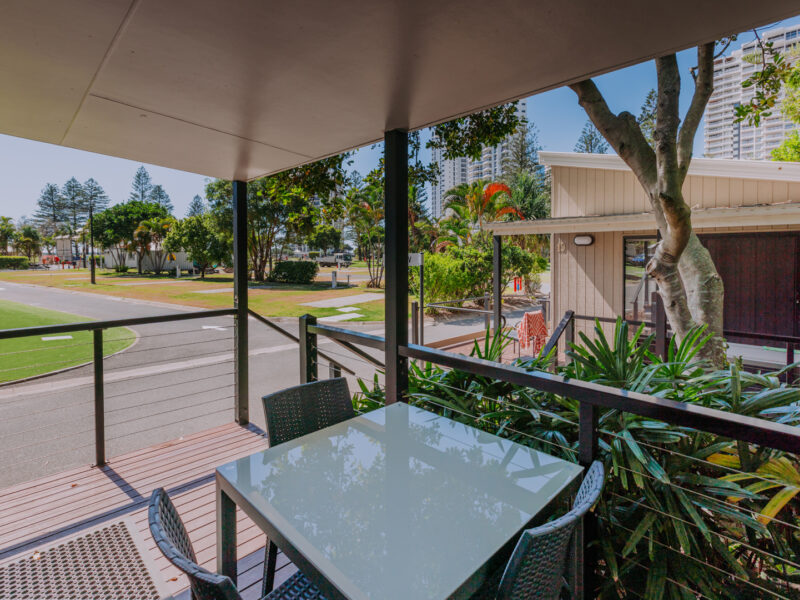 20251210 MAIN BEACH TOURIST PARK 63 STUDIO CABIN