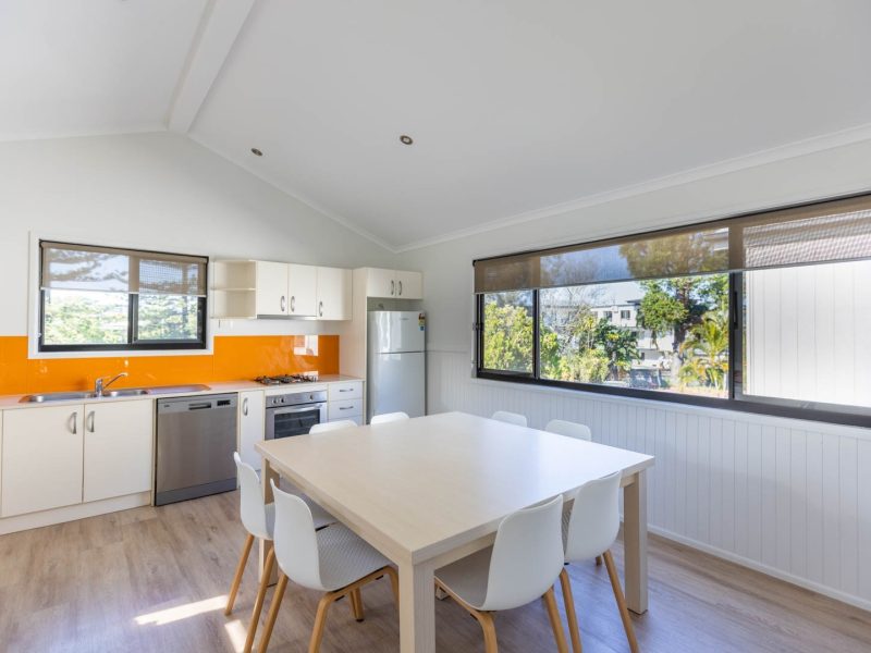 20240828 TALLEBUDGERA TOURIST PARK 1 2 BR DELUXE CABIN WEB