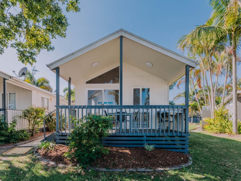 20240828 TALLEBUDGERA TOURIST PARK 27 2 BR WATERFRONT CABIN WEB