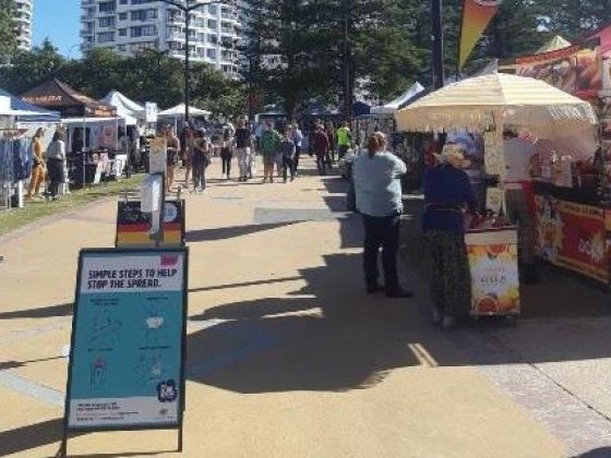 Broadbeach Art and Craft Markets
