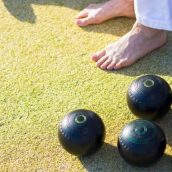 Barefoot Bowls at Burleigh Bowls Club