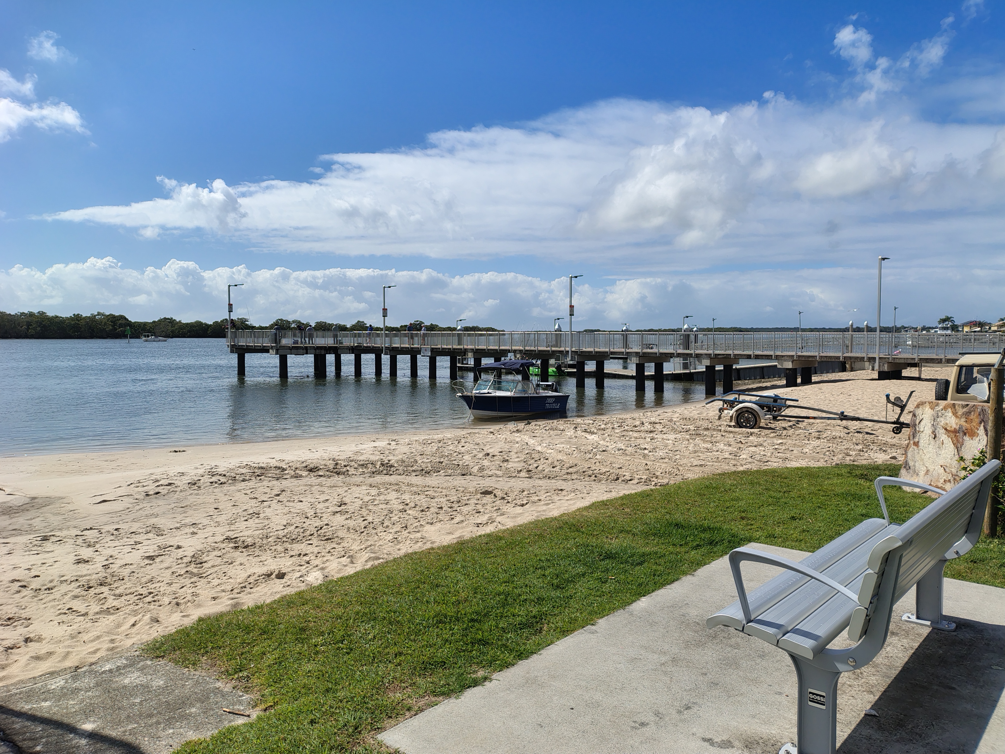 Enjoy the convenience of having the Jacobs Well jetty and boat ramp just steps from the park—perfect for fishing, boating and exploring the waterways of southern Moreton Bay.